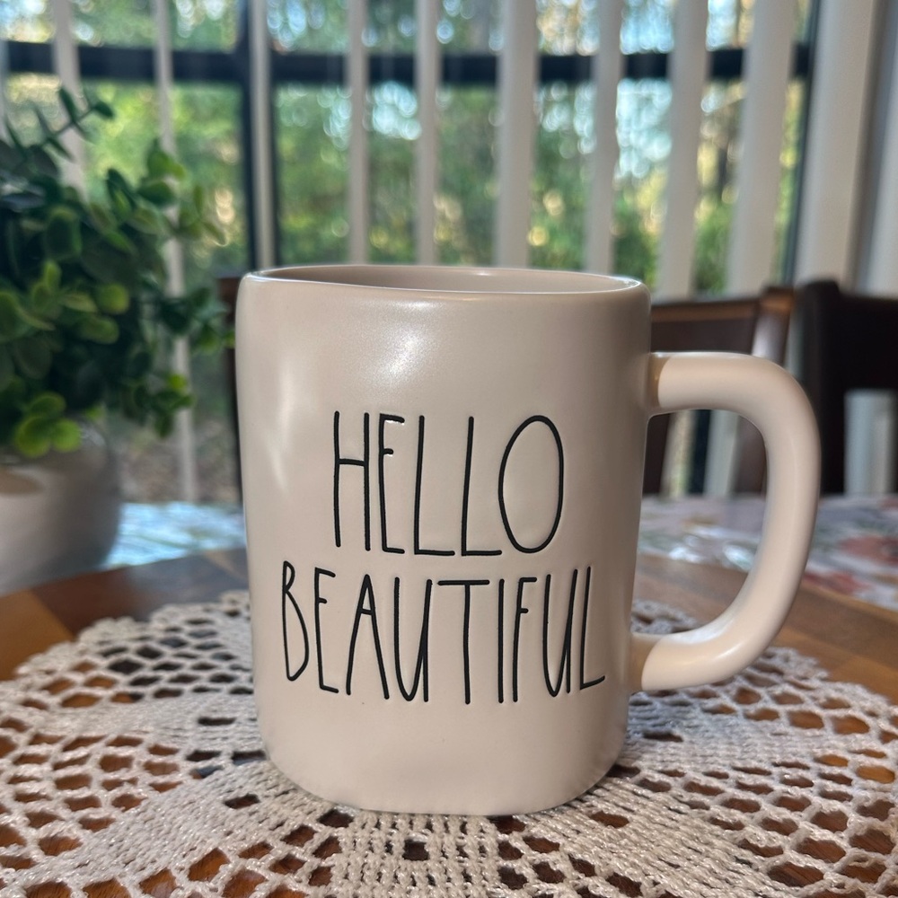 ceramic “HELLO BEAUTIFUL” coffee mug